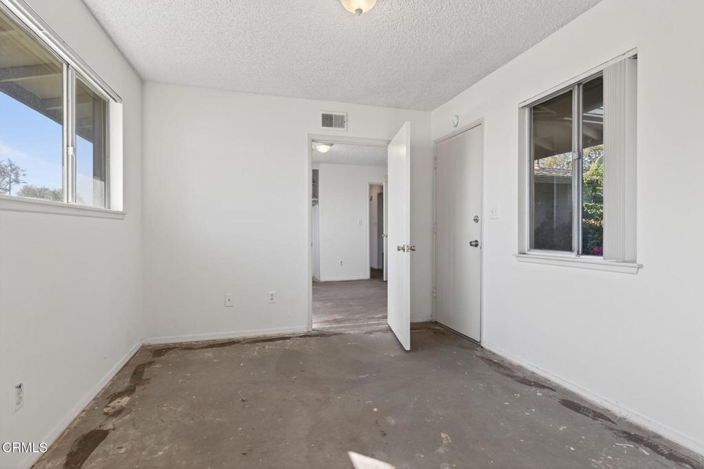 MLS #V1-32975 image #28