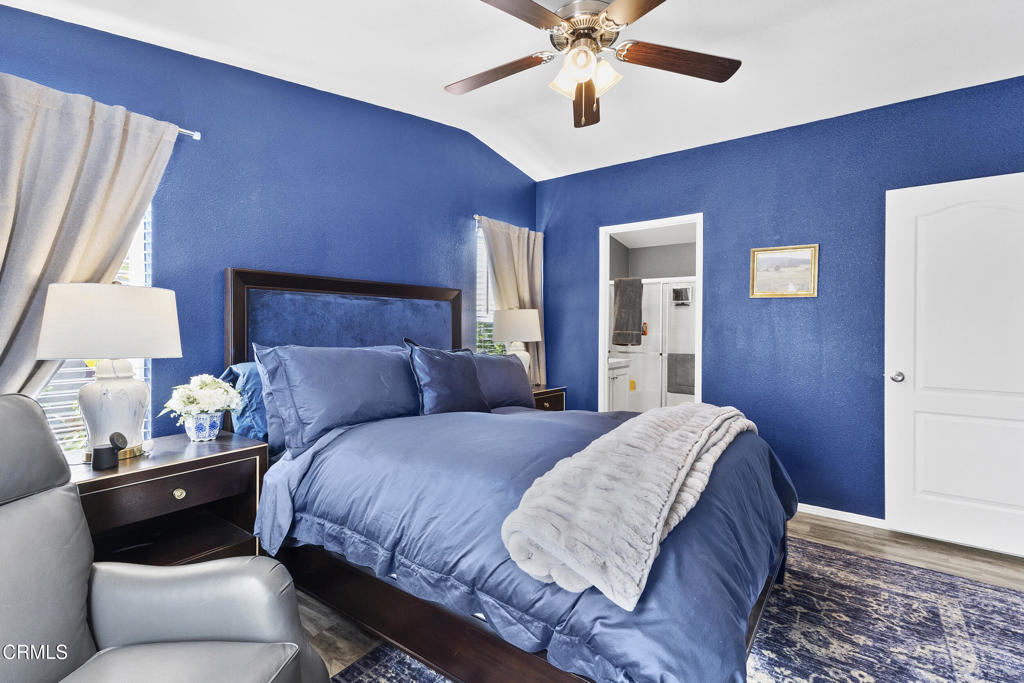 MLS #V1-32976 image #15