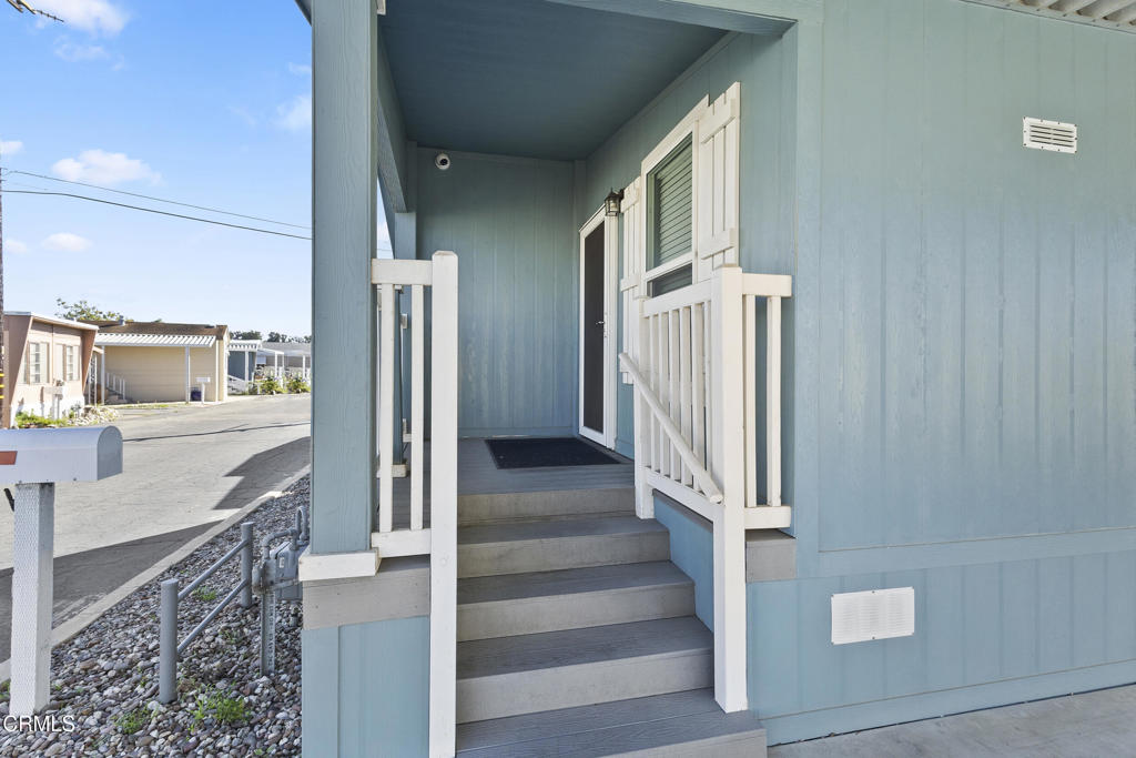 MLS #V1-32976 image #3