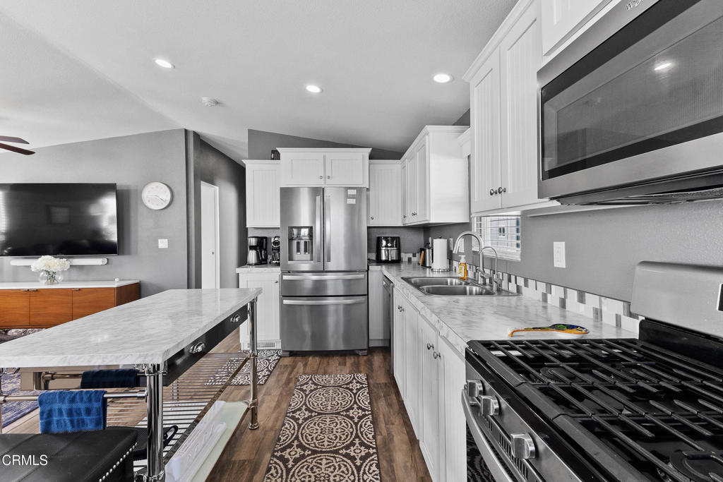 MLS #V1-32976 image #5