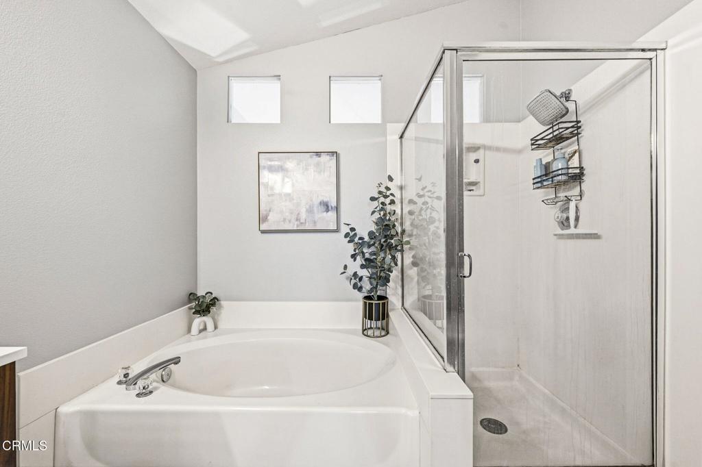 MLS #V1-32978 image #14