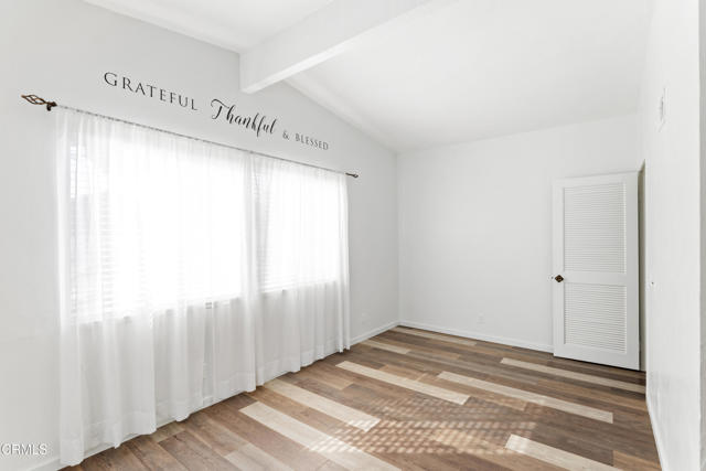 MLS #V1-32985 image #11