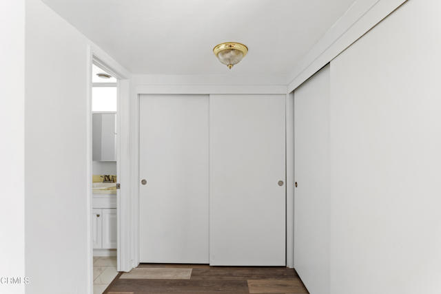 MLS #V1-32985 image #30