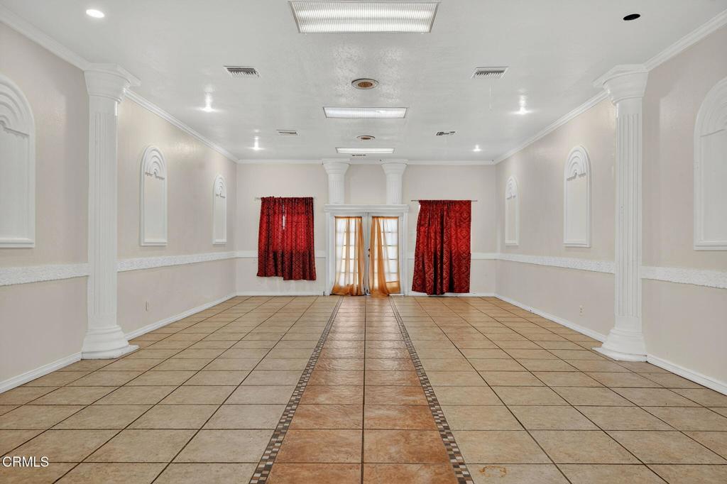 MLS #V1-32987 image #1