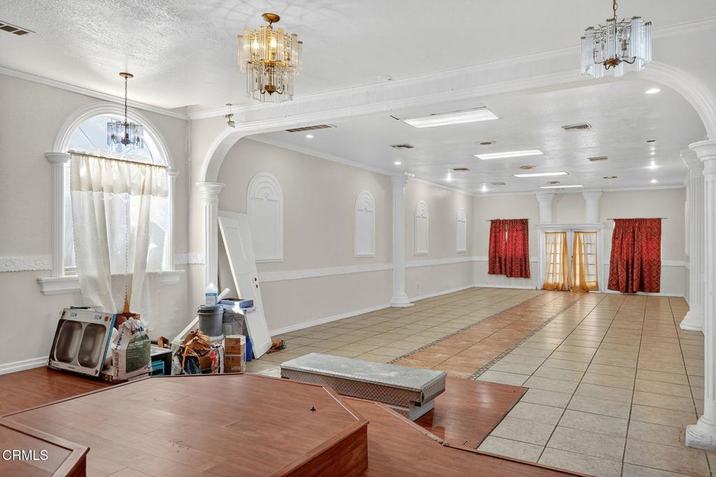 MLS #V1-32987 image #3