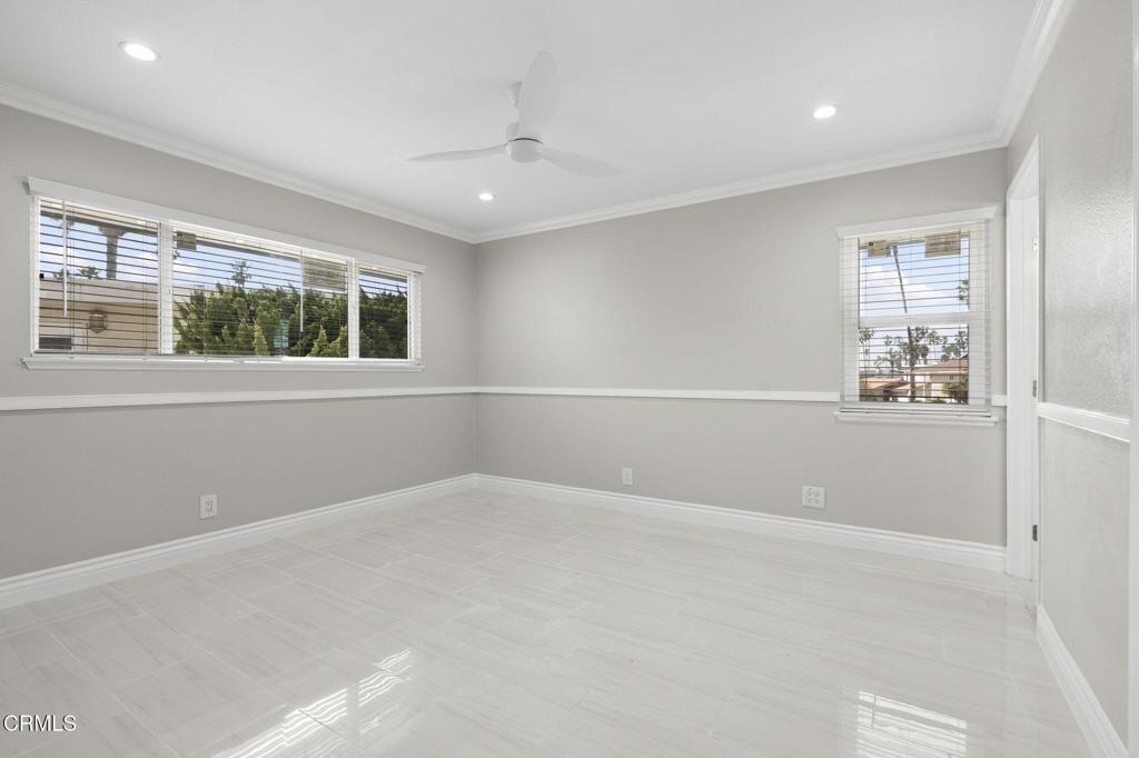 MLS #V1-32988 image #10