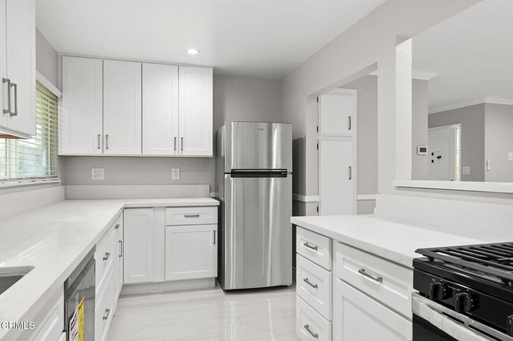 MLS #V1-32988 image #2