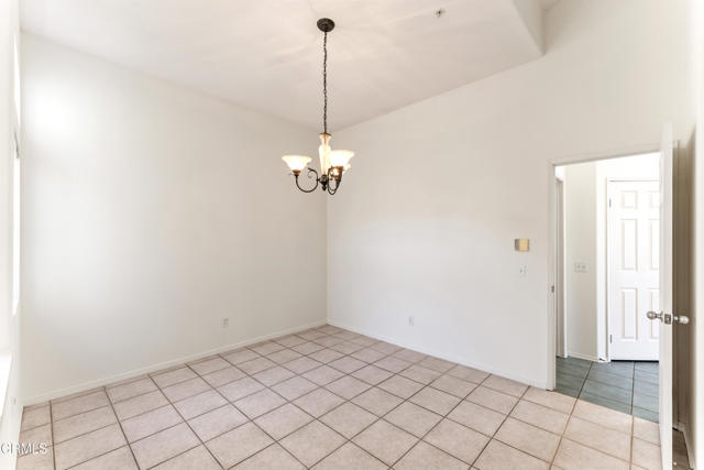 MLS #V1-32994 image #10