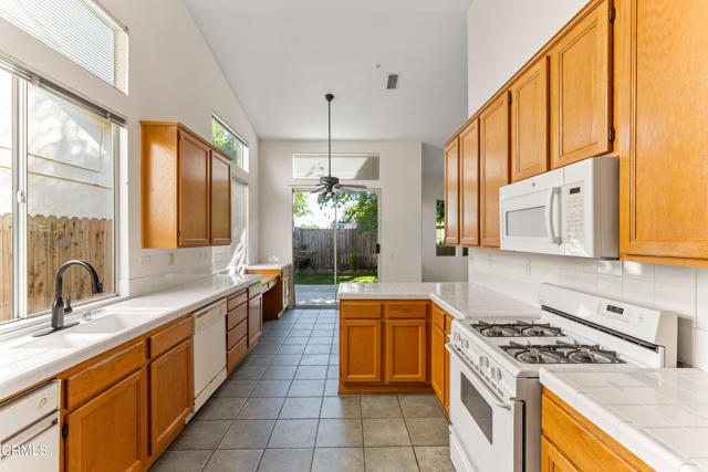 MLS #V1-32994 image #18