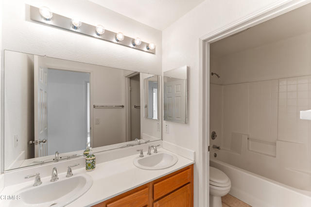 MLS #V1-32994 image #23