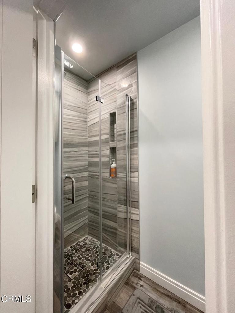 MLS #V1-33001 image #5