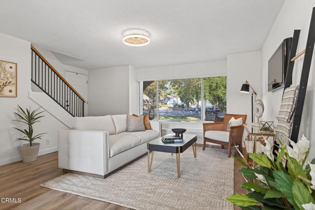 MLS #V1-33003 image #11