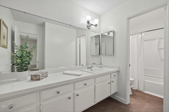 MLS #V1-33003 image #34