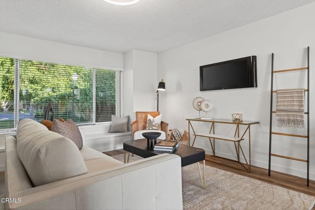 MLS #V1-33003 image #9