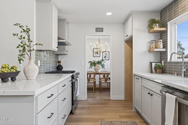 MLS #V1-33007 image #9