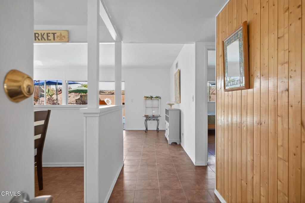 MLS #V1-33021 image #2