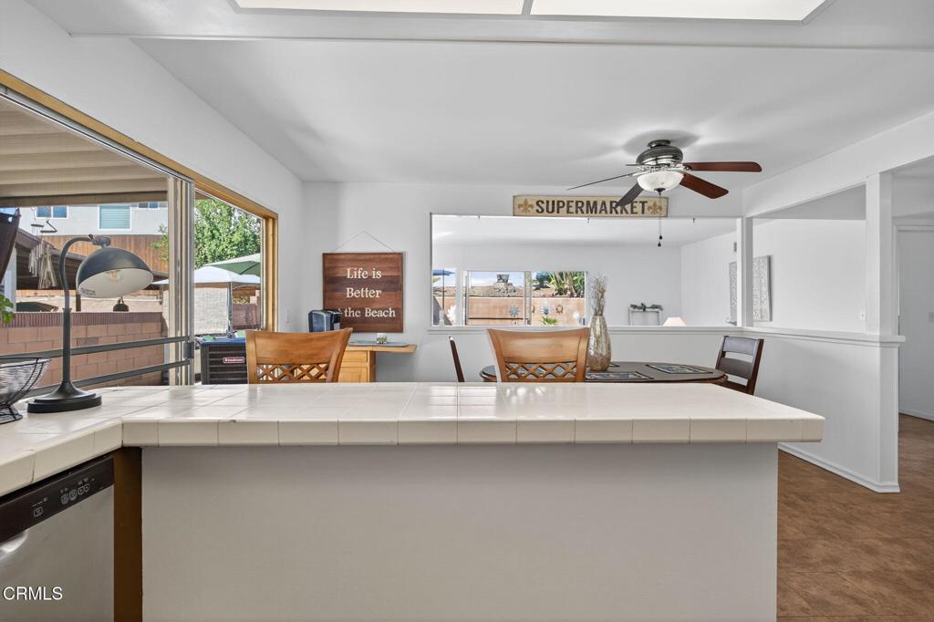 MLS #V1-33021 image #5