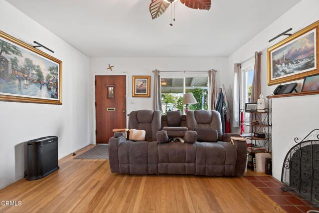 MLS #V1-33023 image #9