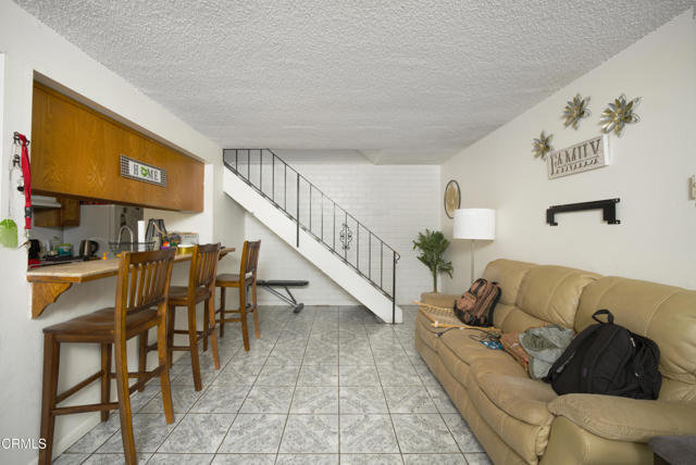 MLS #V1-33026 image #6