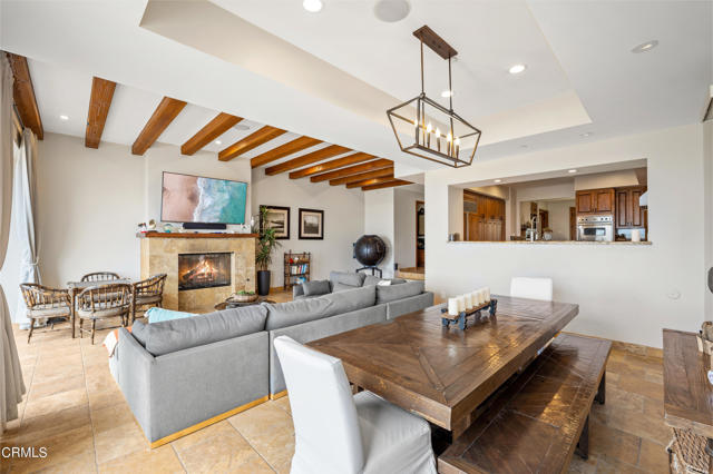 MLS #V1-33032 image #10