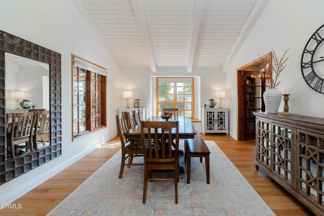 MLS #V1-33041 image #11