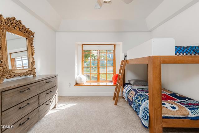 MLS #V1-33041 image #34