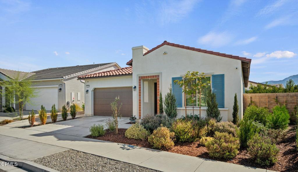 MLS #V1-33045 image #32