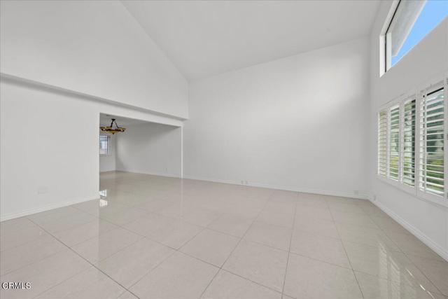 MLS #V1-33047 img 36