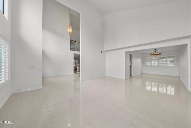 MLS #V1-33047 img 38