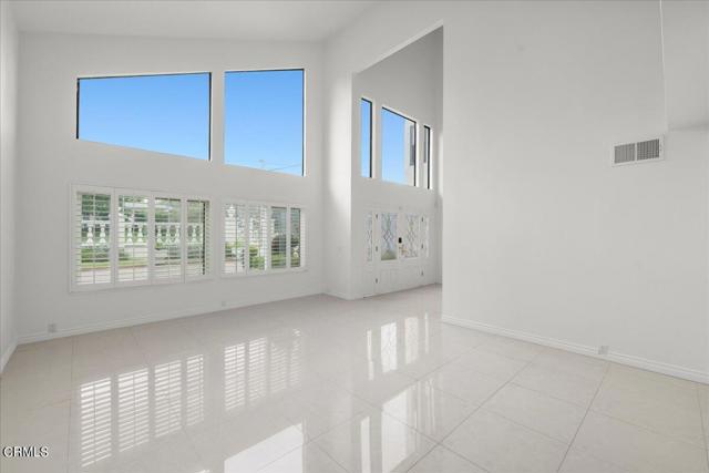 MLS #V1-33047 img 40