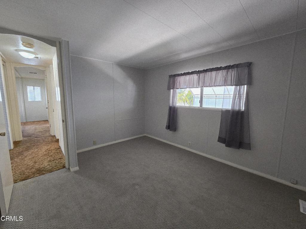 MLS #V1-33067 image #16