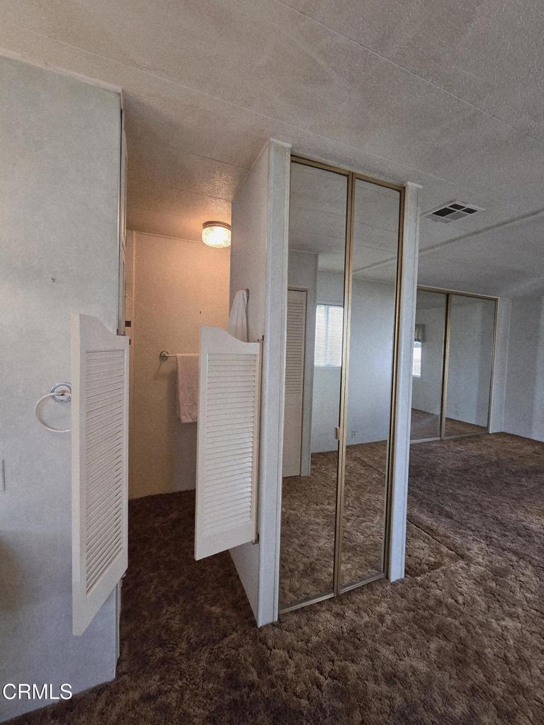 MLS #V1-33067 image #24