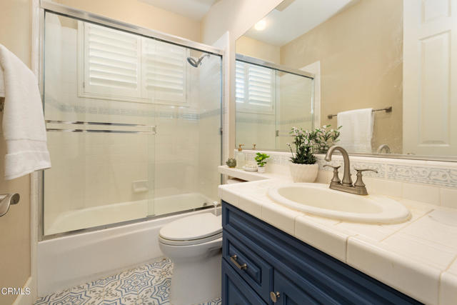 MLS #V1-33075 image #18