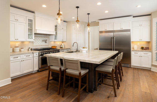 MLS #V1-33075 image #4