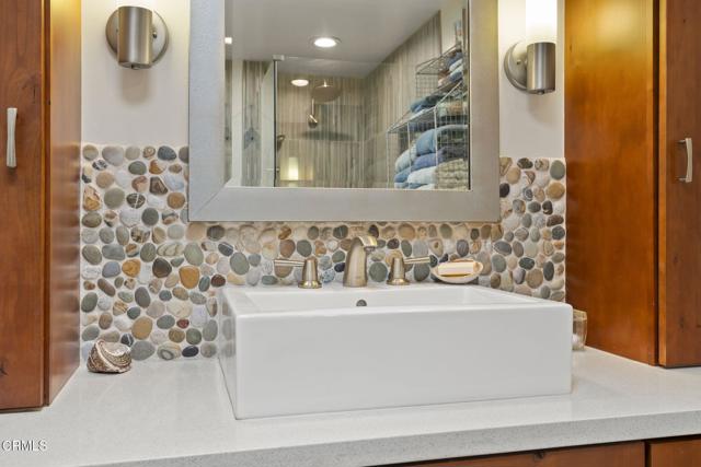 MLS #V1-33082 image #20