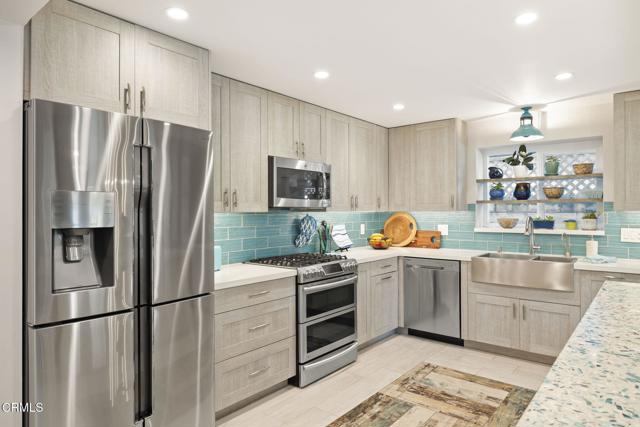 MLS #V1-33082 image #5