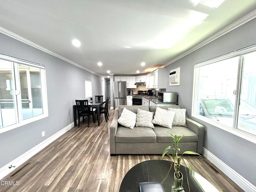 MLS #V1-33084 image #4