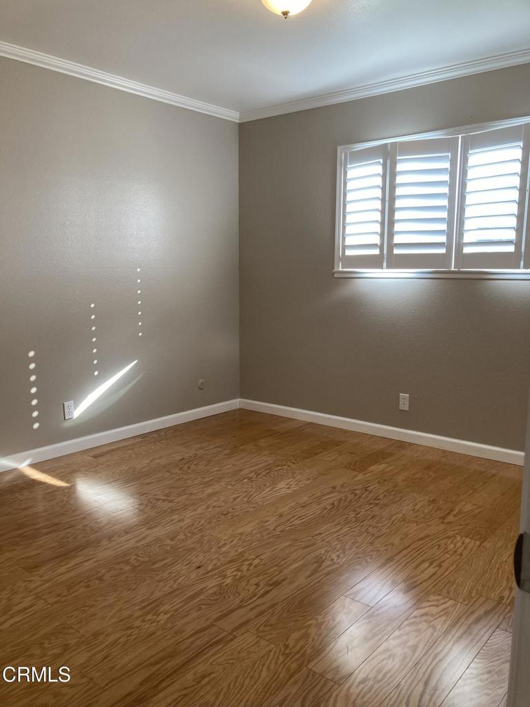 MLS #V1-33091 image #12