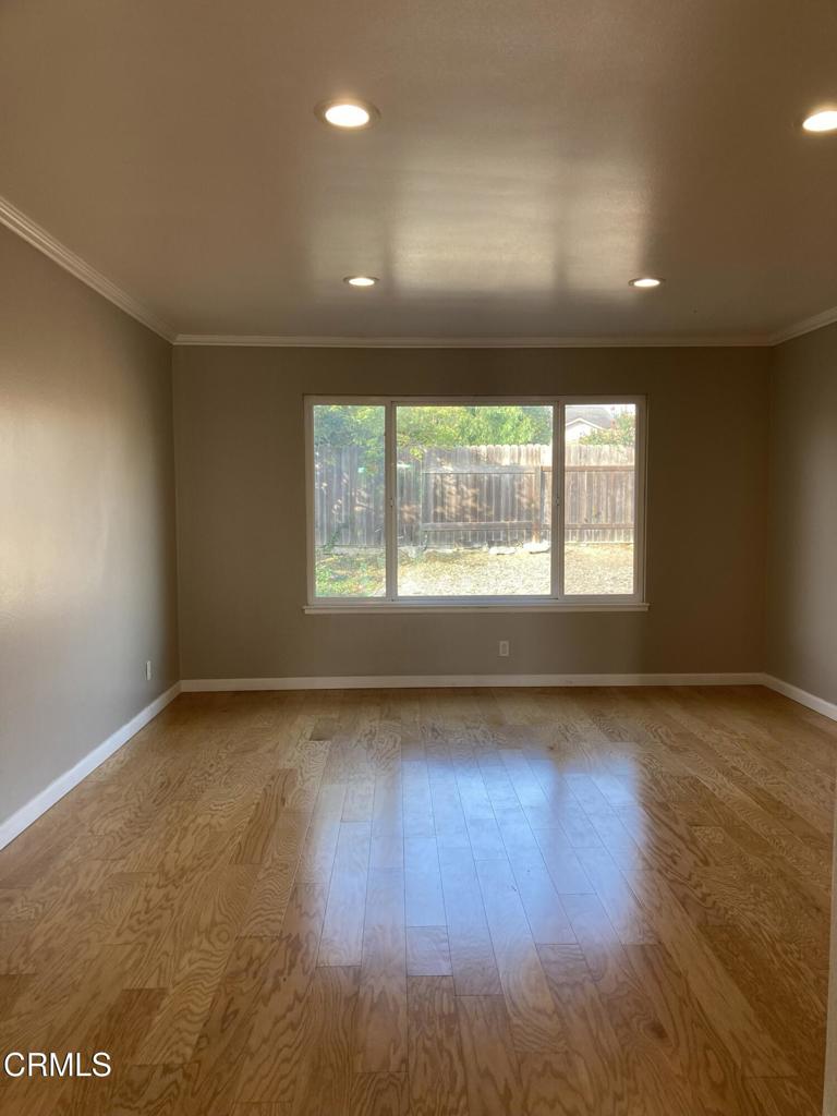 MLS #V1-33091 image #3