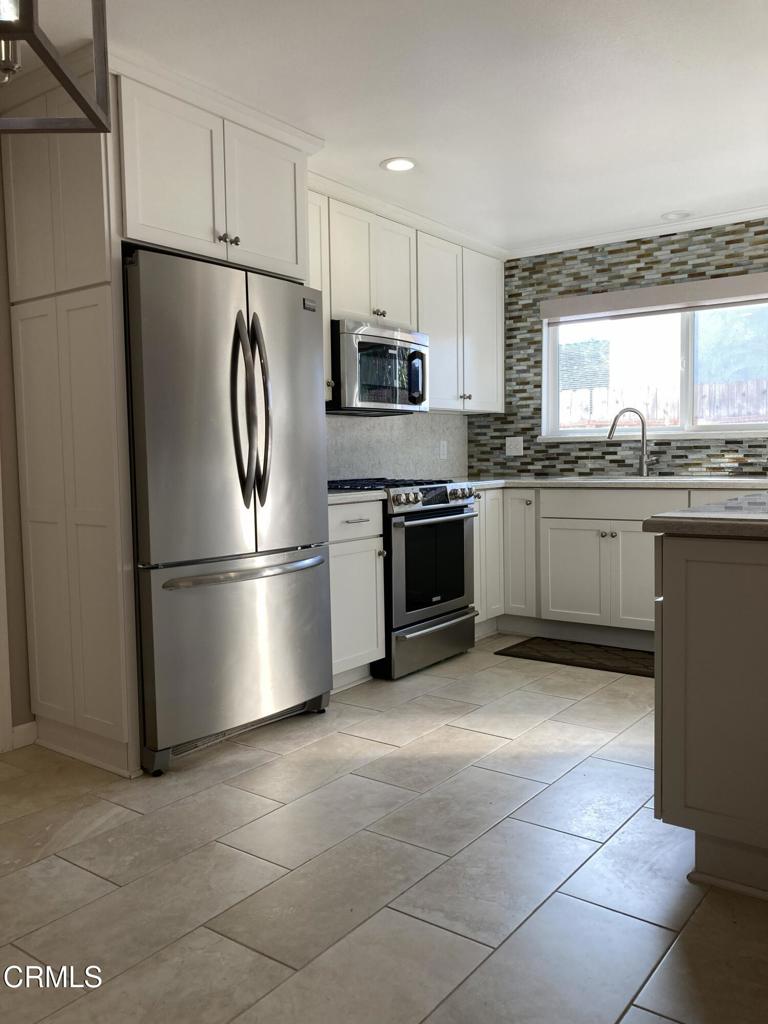 MLS #V1-33091 image #6