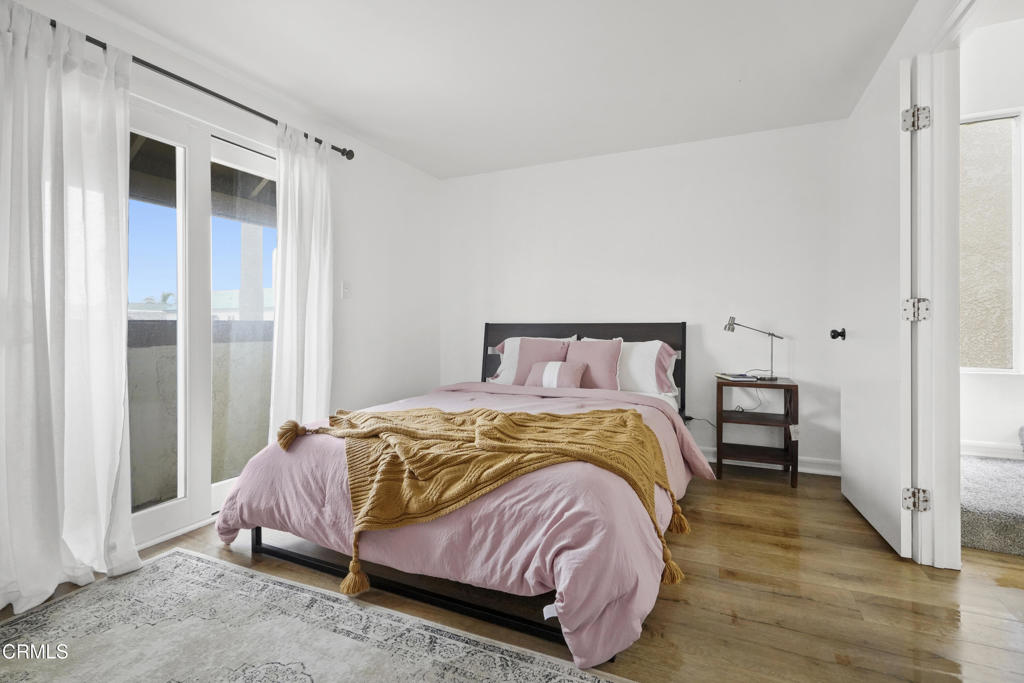 MLS #V1-33094 image #12