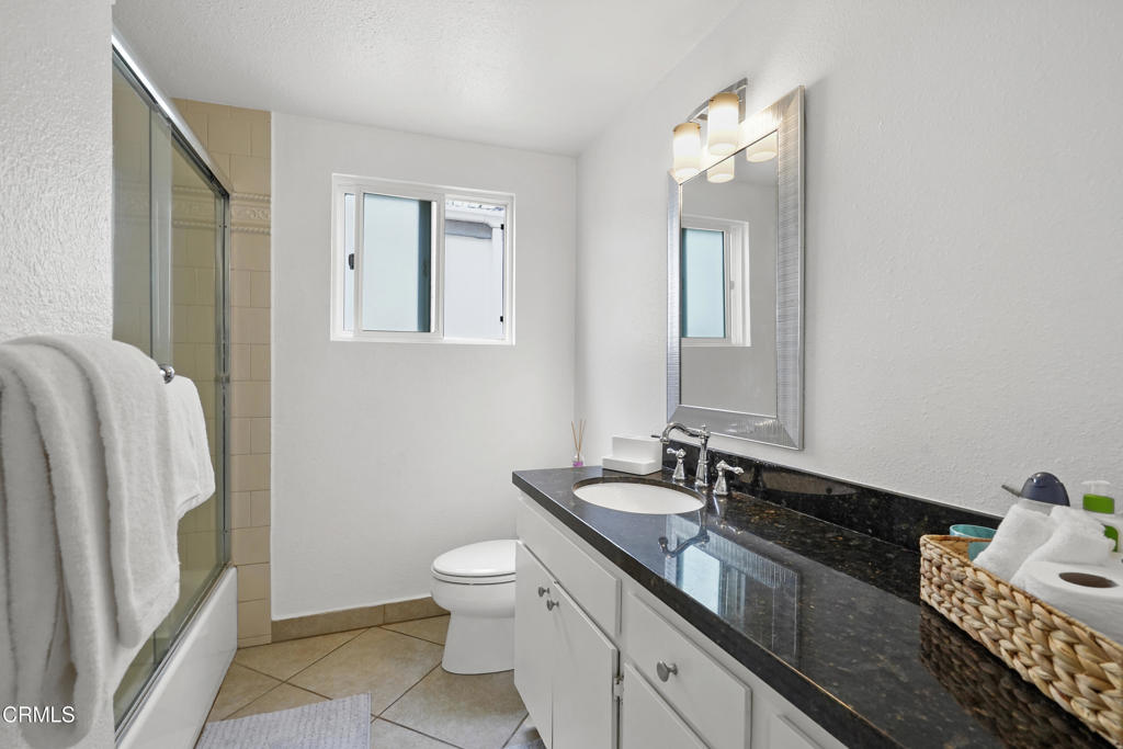 MLS #V1-33094 image #15