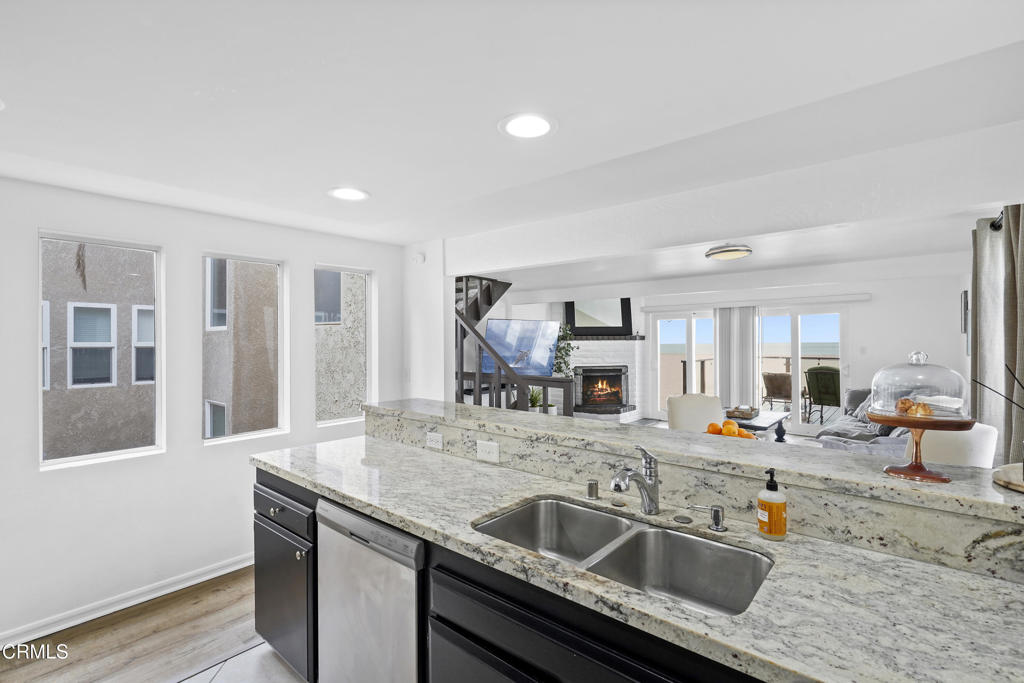 MLS #V1-33094 image #19