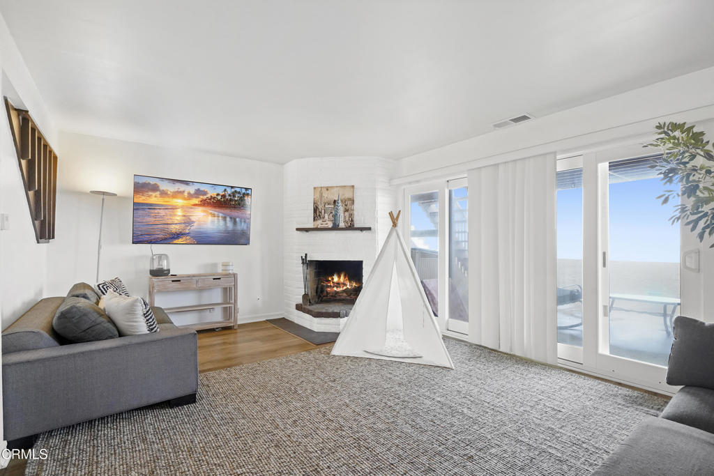 MLS #V1-33094 image #29