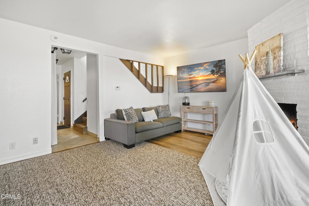 MLS #V1-33094 image #30