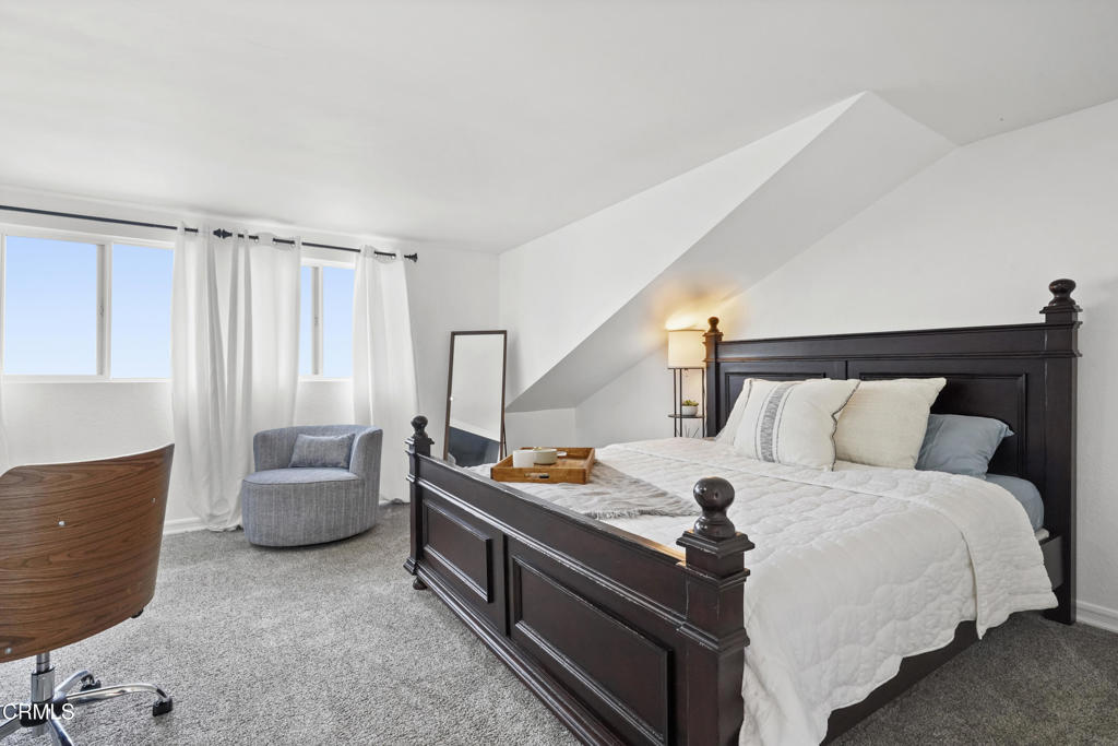 MLS #V1-33094 image #8