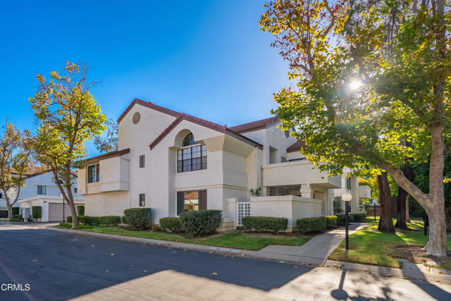 MLS #V1-33098 image #0