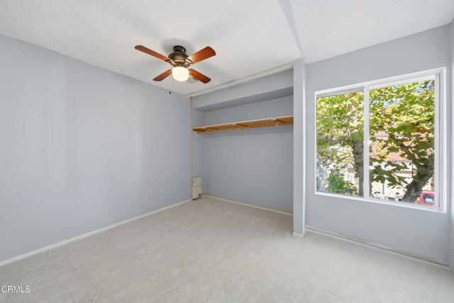 MLS #V1-33098 image #9