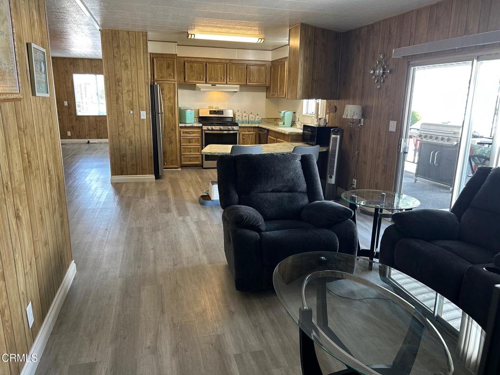 MLS #V1-33103 image #13