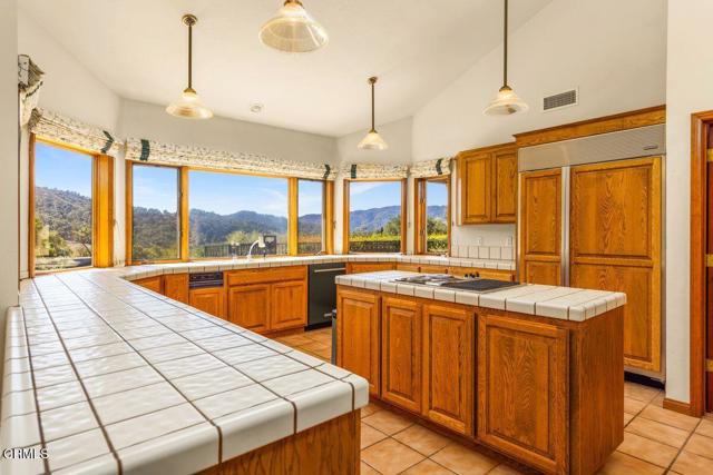 MLS #V1-33105 image #11